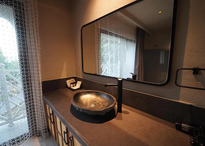 ホテル Icon Sovalye Island