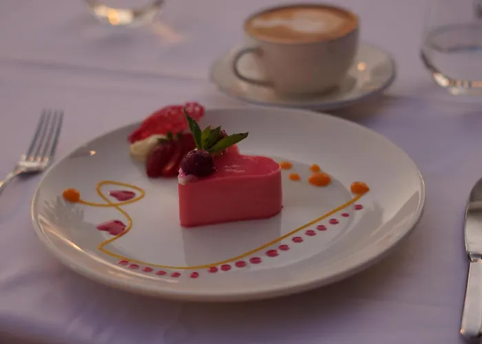 Icon Sovalye Island *