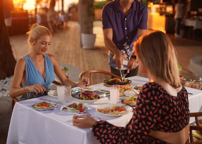 ホテル Icon Sovalye Island