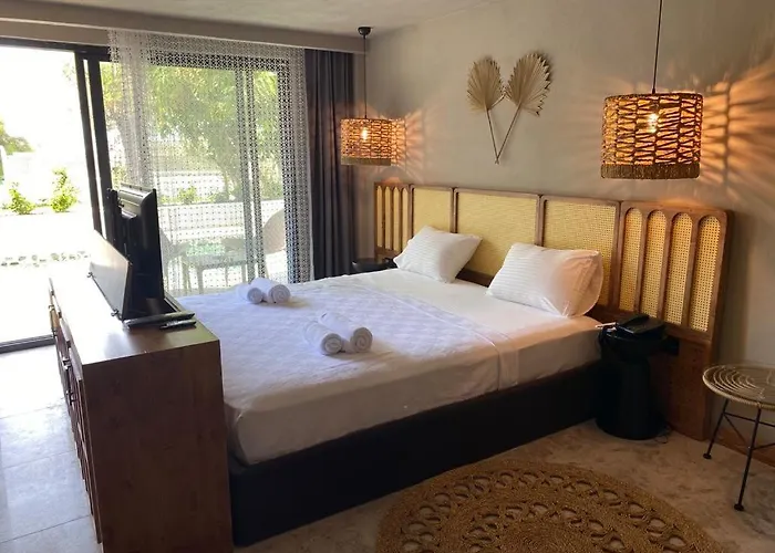 Icon Sovalye Island Hotel *