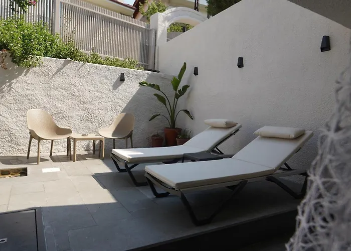 Hotel Icon Sovalye Island