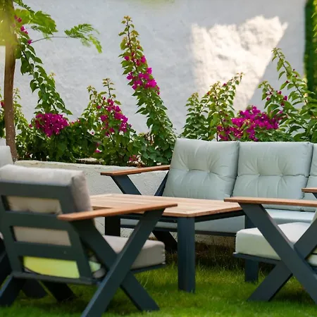 Отель Icon Sovalye Island *