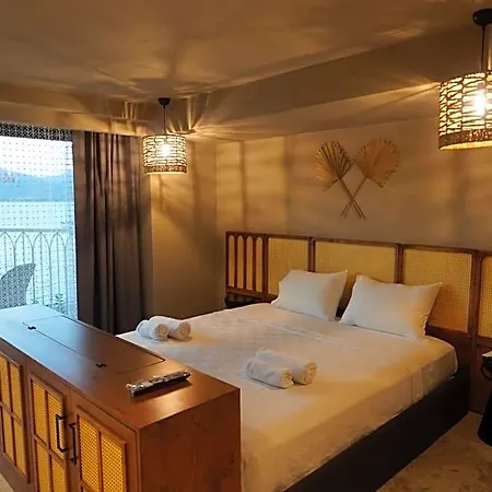Icon Sovalye Island Hotel