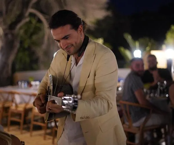 Icon Sovalye Island *