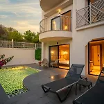 Icon Sovalye Island Ξενοδοχείο