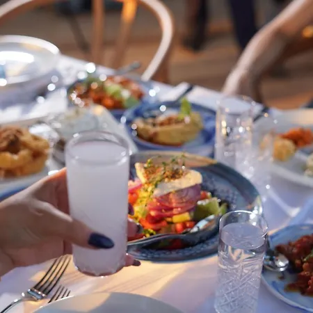 Icon Sovalye Island * 페티예